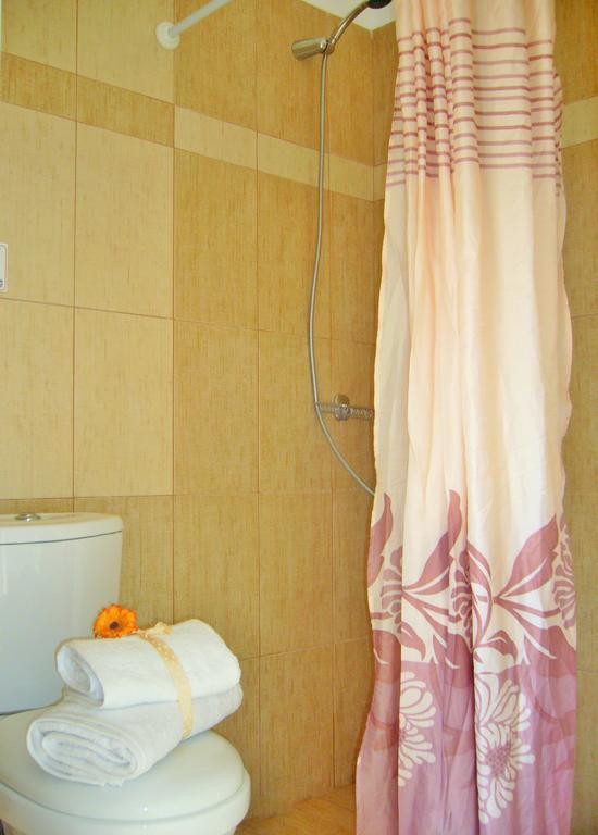 Vordos Rooms เนอาวรัสนา ภายนอก รูปภาพ